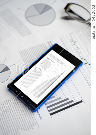 スマートフォンと同期された書類 5422652