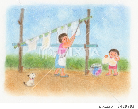 お手伝い　朝の物干し 5429593