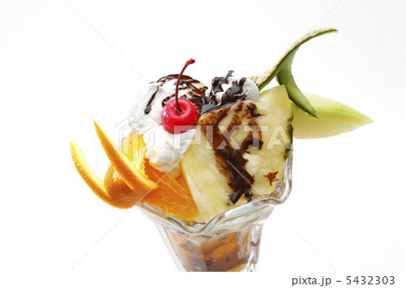フルーツパフェ 5432303