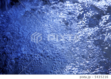 水のざわめき 5435216