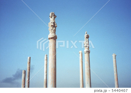 イラン　ペルセポリス　アパダーナ（謁見の間） 5440407