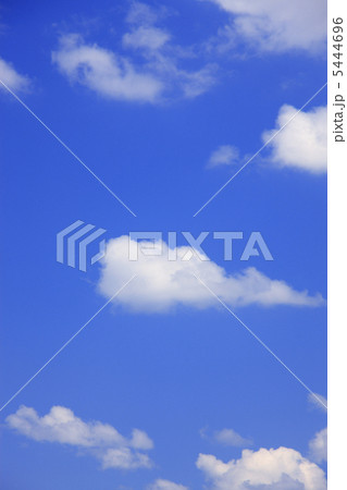 青空と白い雲 青空と白い雲 5444696