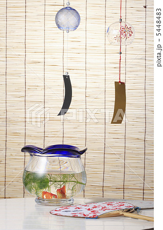 スダレと団扇と金魚鉢 スダレと団扇と金魚鉢 5448483