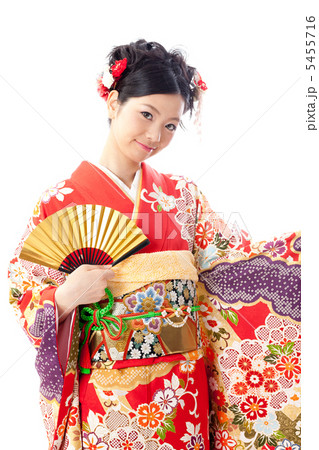 扇子を持つ振袖女性 5455716