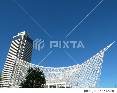 神戸海洋博物館とホテルオークラ 5456476