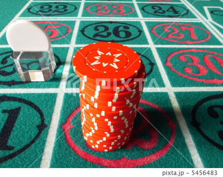 ルーレットのチップ 5456483