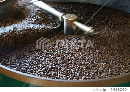 珈琲豆の焙煎 珈琲豆の焙煎 5458240