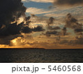 夕日と海 5460568