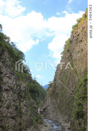 夏の清津峡 5464363