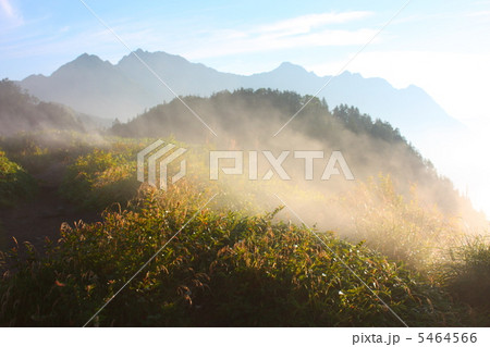 噴煙越しの穂高連邦 5464566