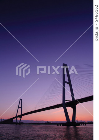 名港トリトンの夕暮れ 5466162