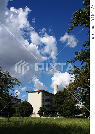 夏の阿佐ヶ谷住宅と給水塔 夏の阿佐ヶ谷住宅と給水塔 5467227