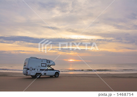 夕暮れのなぎさ 5468754