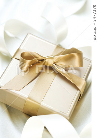 Romantic Gift 5477370