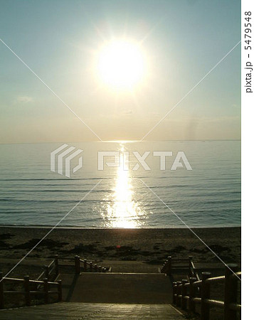 増穂浦海岸の夕日 5479548