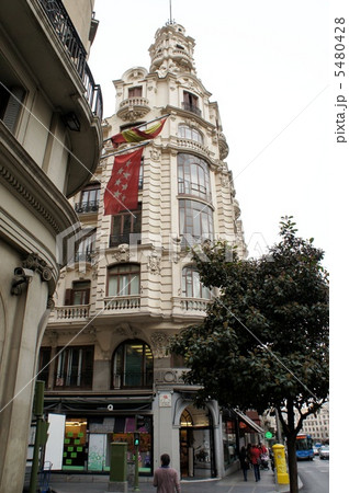 スペイン　マドリードの街並み　グランビア通り 5480428