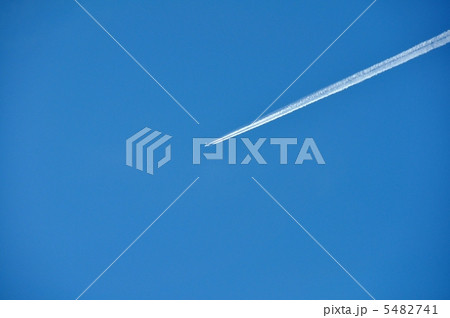 飛行機雲 飛行機雲 5482741