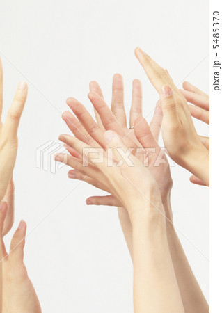 女性の手 5485370