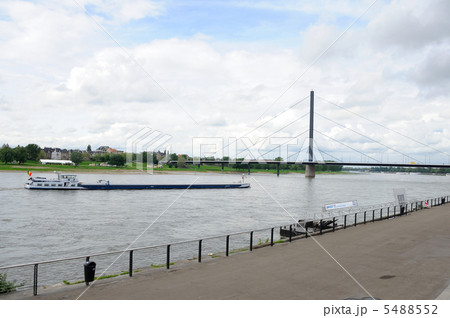 ドイツ　ライン川 5488552
