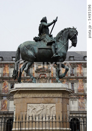 スペイン マドリードの街並み マヨール広場 スペイン マドリードの街並み マヨール広場 5495396