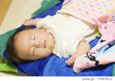 赤ちゃん 赤ちゃん 5497611