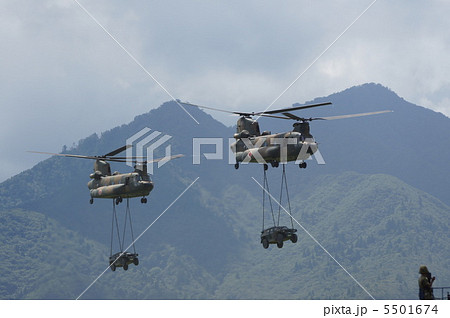 陸上自衛隊 総合火力演習 2012 CH-47チヌーク 陸上自衛隊 総合火力演習 2012 CH-47チヌーク 5501674