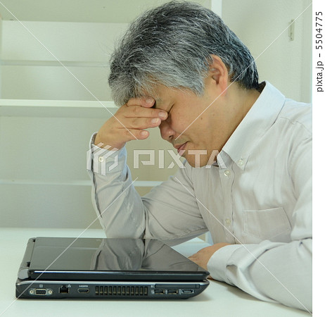 中年の悩み 中年の悩み 5504775