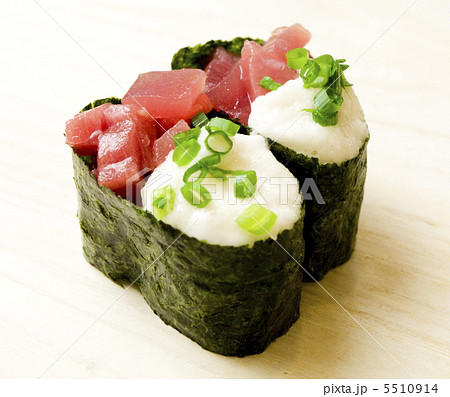 マグロとトロロの軍艦巻 5510914