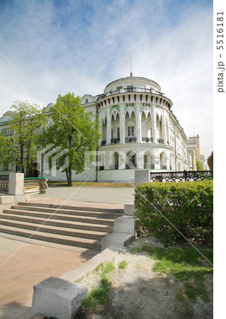 old russia building 5516181