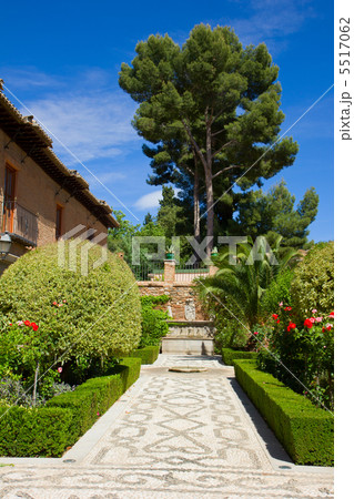 Gardens of Alhambra, Granada, Spain Gardens of Alhambra, Granada, Spain 5517062