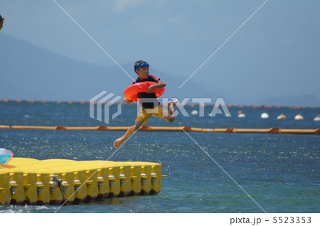 海へのぶっ飛び♪ 海へのぶっ飛び♪ 5523353