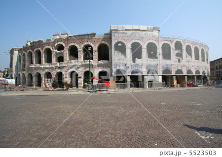 ヴェローナの円形劇場 5523503