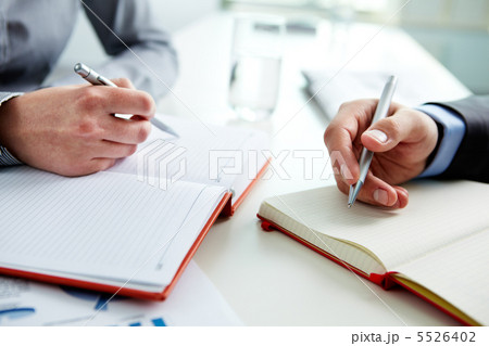 Writing down ideas Writing down ideas 5526402