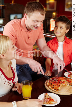 Pizza lovers Pizza lovers 5528181