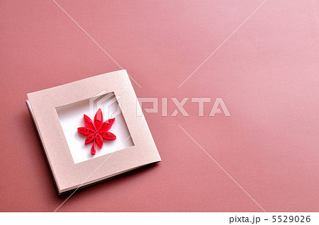 ペーパークイリングのメッセージカード 5529026