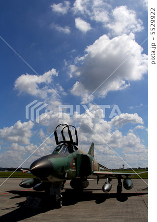 戦闘機 5529922