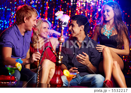 Friends at party 5532217