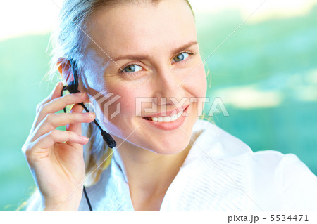 Cheerful consultant Cheerful consultant 5534471