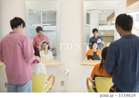 ヘアスタイリング 5539629