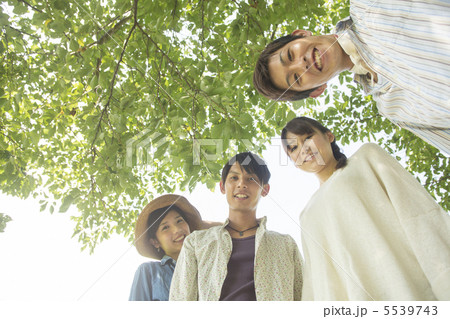 友達とピクニック 5539743