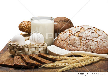 fresh baked bread 5546992