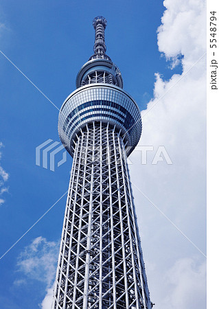 東京スカイツリーと青空 5548794