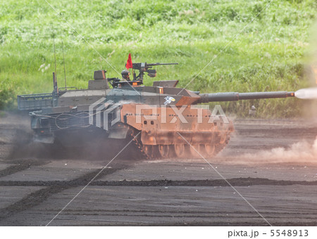 陸上自衛隊 10式戦車 スラローム射撃 陸上自衛隊 10式戦車 スラローム射撃 5548913