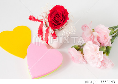薔薇とハートとカーネーションのメッセージカード 薔薇とハートとカーネーションのメッセージカード 5553143