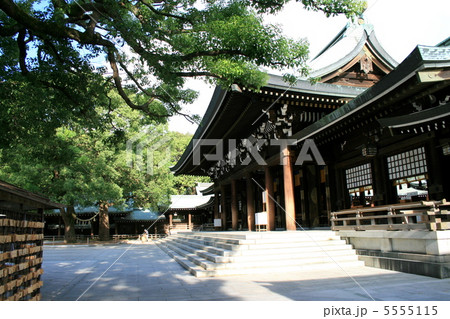 明治天皇と昭憲皇太后をお祀りする明治神宮を訪れて 明治天皇と昭憲皇太后をお祀りする明治神宮を訪れて 5555115