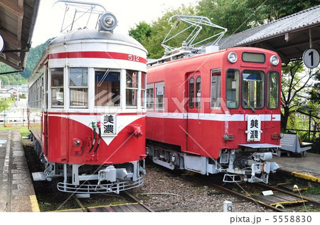 旧名鉄美濃駅　構内 5558830