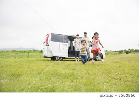 家族のドライブイメージ 5560960