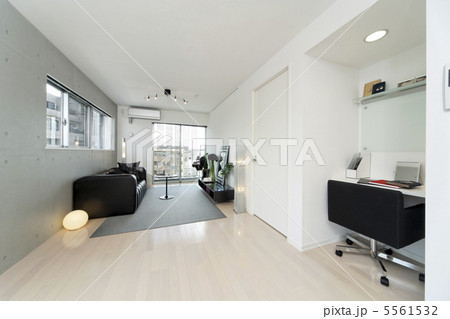 リビングルーム 5561532