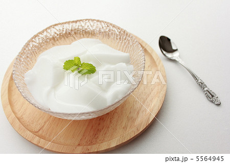 さっぱり杏仁豆腐 5564945