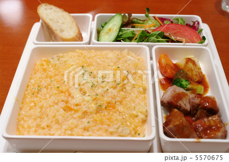 プレートランチ 5570675